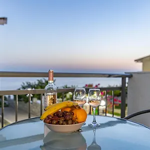 Apartament Kordela, Nea Skioni